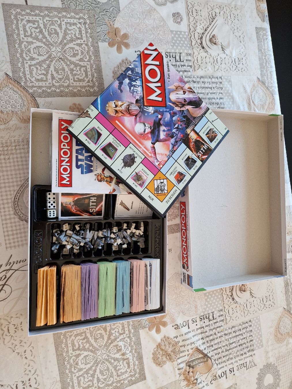 Parker Giochi: Star Wars Monopoly the Clone Wars Edition – Usato da Glis venduto da mic_2ht8 1