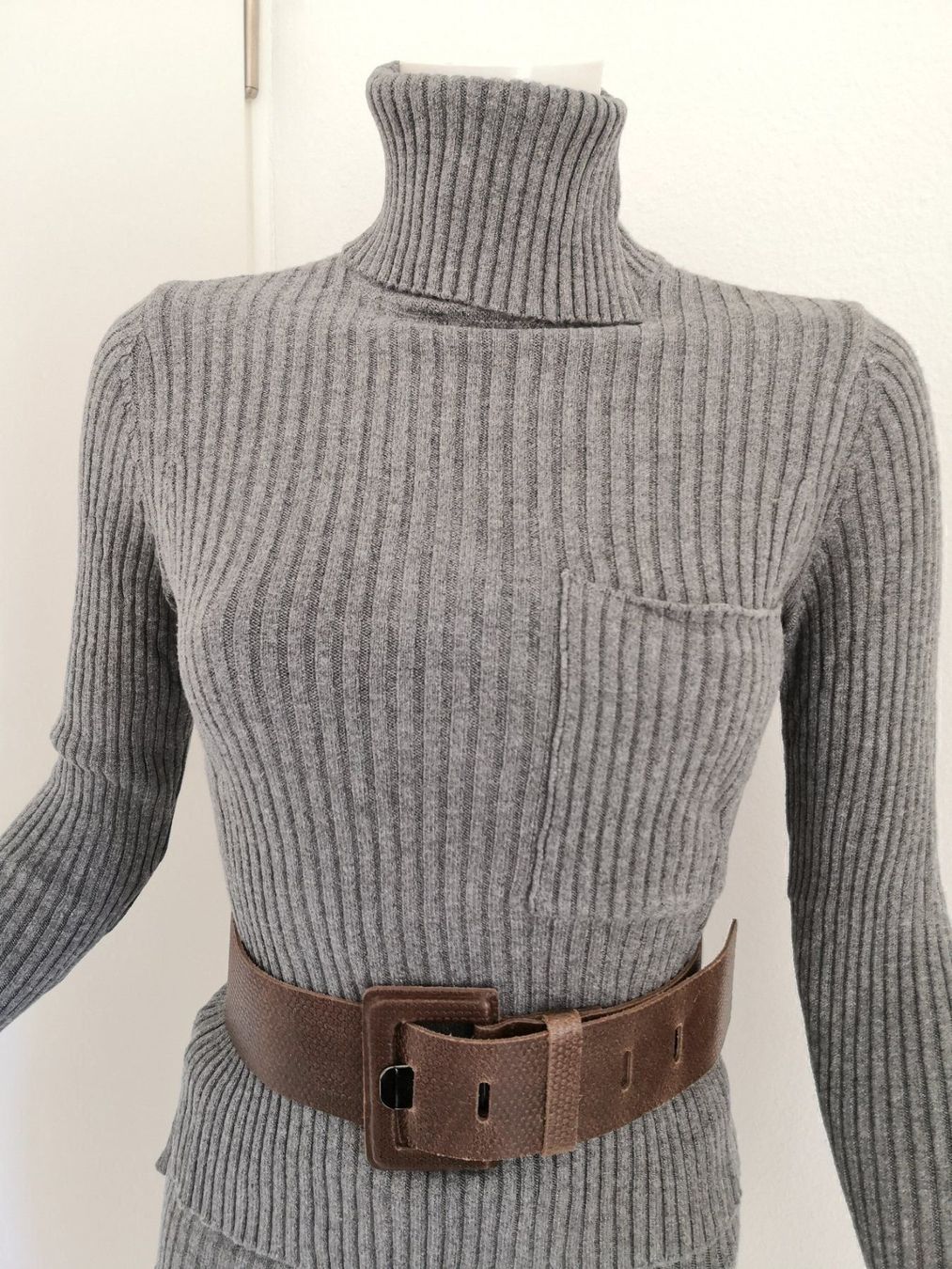 Mango Gonne: 🤩MANGO 2-TEILER: ROCK & PULLOVER GESTRICKT GRAU – Nuovo (secondo la descrizione) da Olten venduto da Naja-Twins-Twins 3