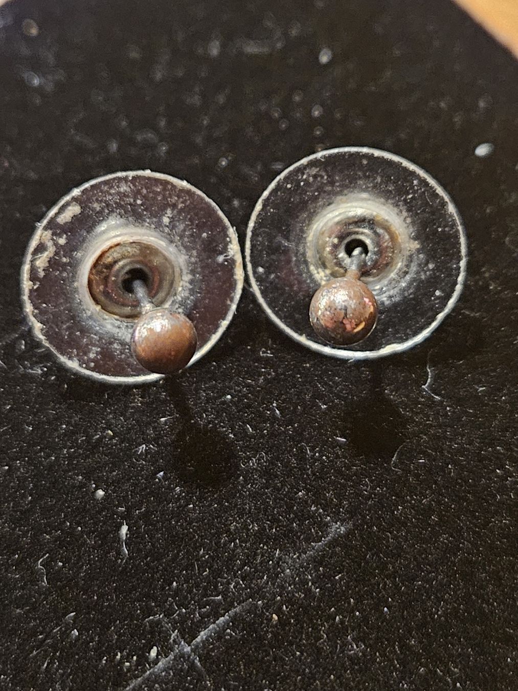 Orecchini pendenti & Orecchini a lobo: Ohrstecker Kugel Design silberfarben gebraucht – Usato da Wettingen venduto da Sk8ertomda 1