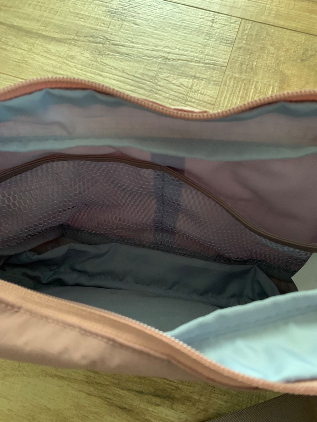 Aevor Borse da donna: Crossbody Bag von Aevor – Nuovo (secondo la descrizione) da Enggistein venduto da THE-IGOR 3