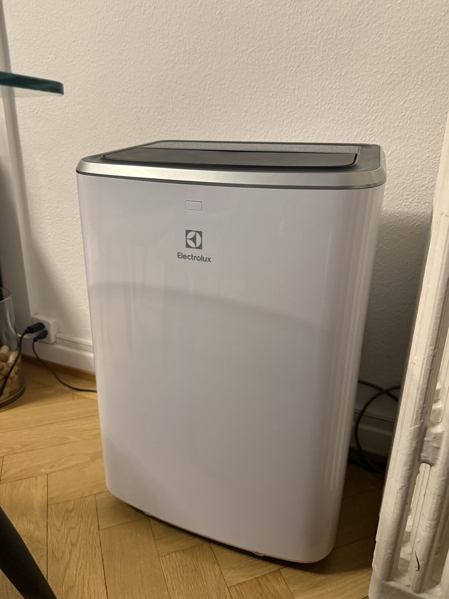 Electrolux Condizionatori: Portable a/c Electrolux – Usato da Genève venduto da iri_f78b