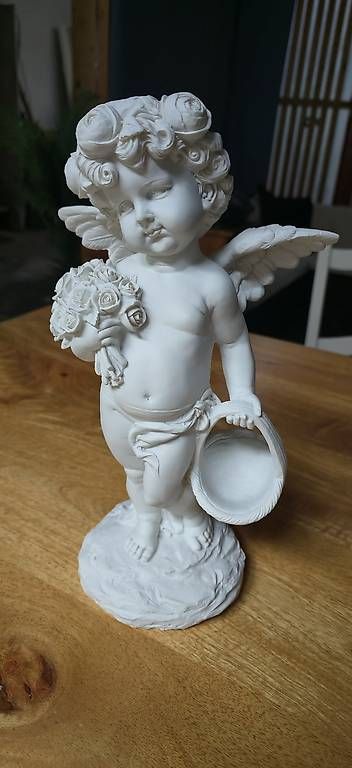 Tutte le decorazioni: Wunderschöne Engel-Figur (30 cm) – Usato da Rorschach venduto da tt1703