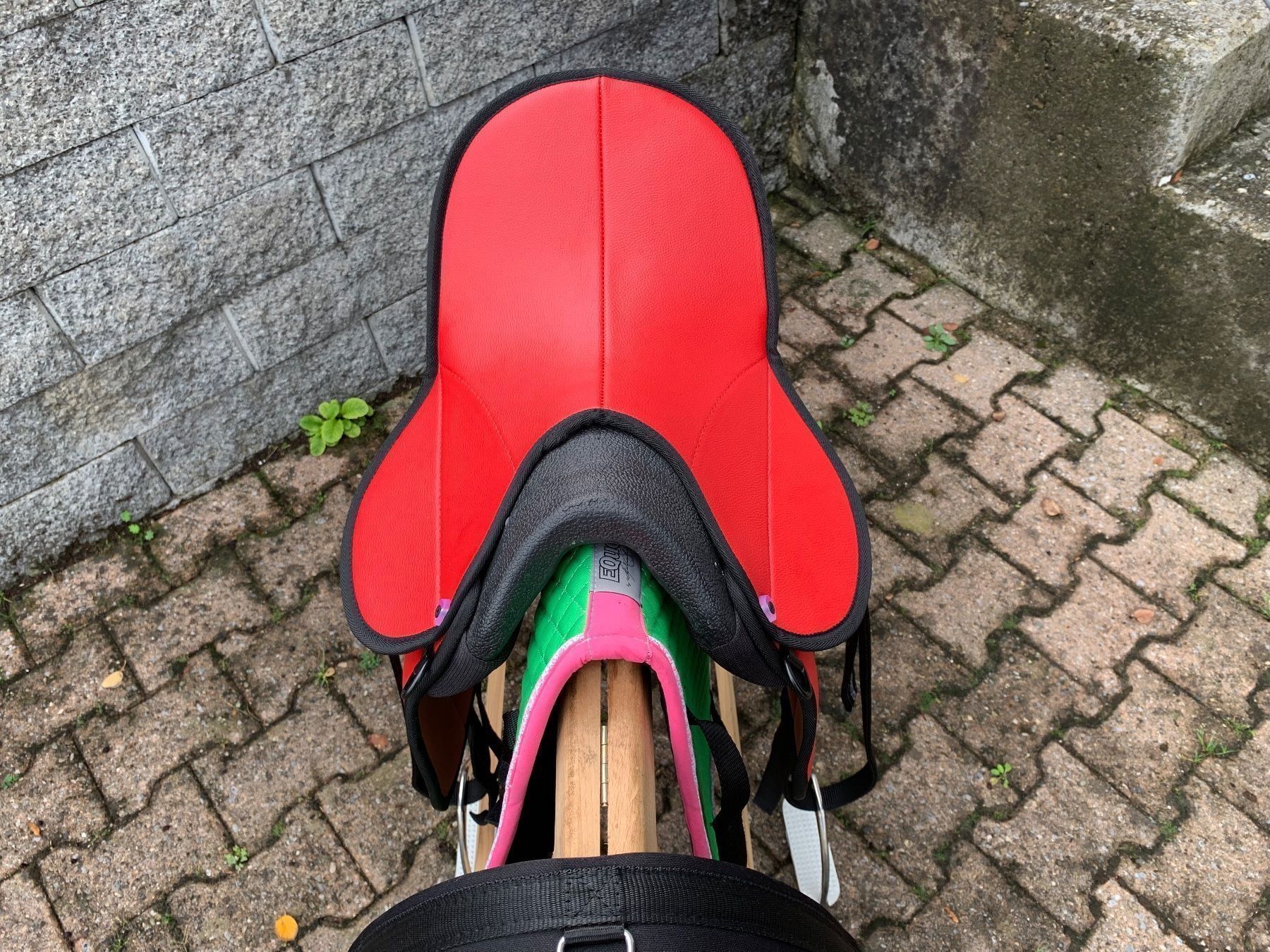 Selle & Accessori: schönes rotes Ponysätteli – Usato da Feldbach venduto da Fea1 7