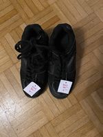 Schuhe mit Rollen Gr.34