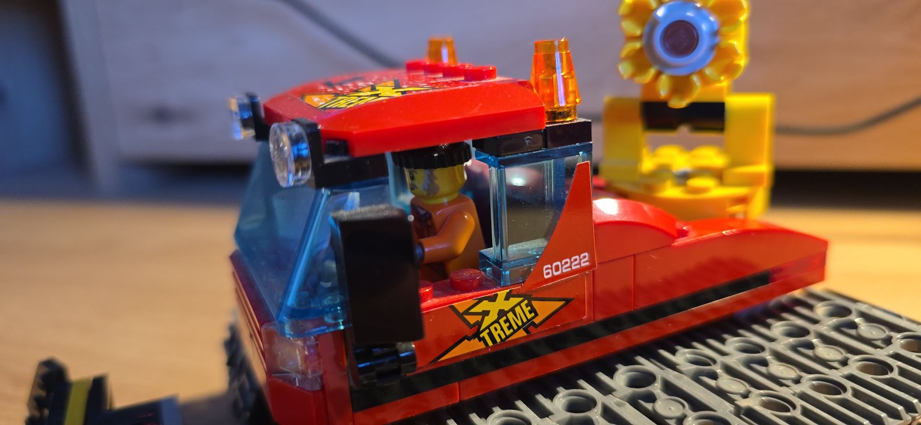 Lego Jouets: La dameuse – Neuf (Voir description) à Alle par Fransiluni 1