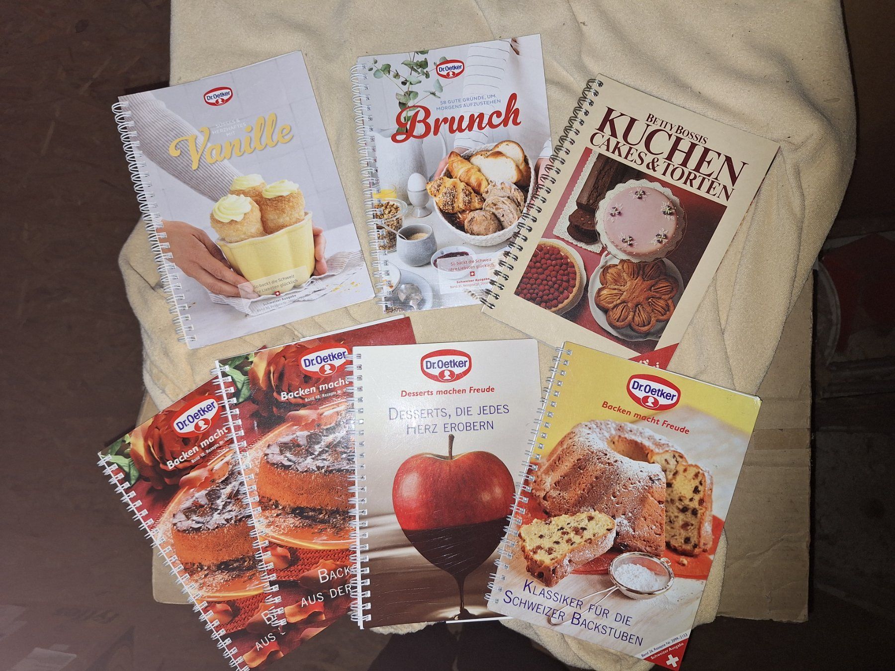 Bücher: Dr Oetker 5 div. Bücher – Neu (gemäss Beschreibung) aus Wegenstetten von mcfly321