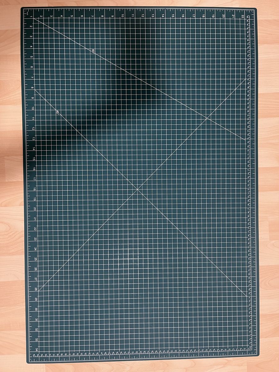 Bastelsets: Schneidematte A1 60 x 90 cm, doppelseitige Bastelmatte – Neu und originalverpackt aus Nussbaumen AG von c.4 1