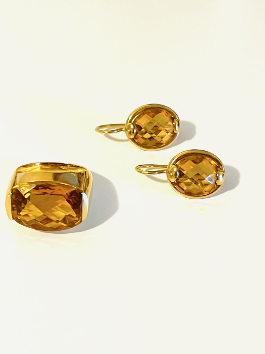 Altri gioielli: 18K 750 Yellow Gold Citrine Ring & Earrings Set – Nuovo (secondo la descrizione) da Rüschlikon venduto da topswissvintage 1