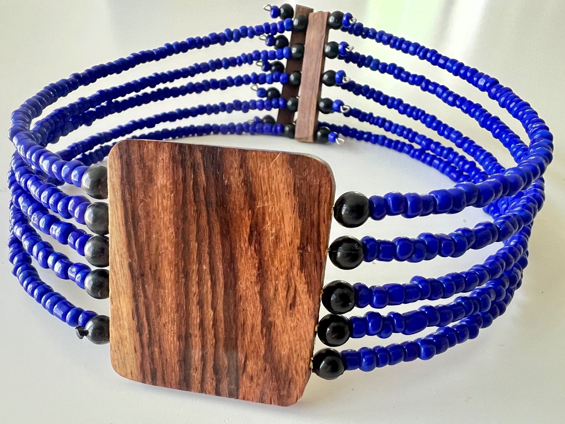Catenine: Beidseitig tragbare Statement Kette Perlmutt & Holz 5-Strang – Usato da Ruswil venduto da artbyhand 6