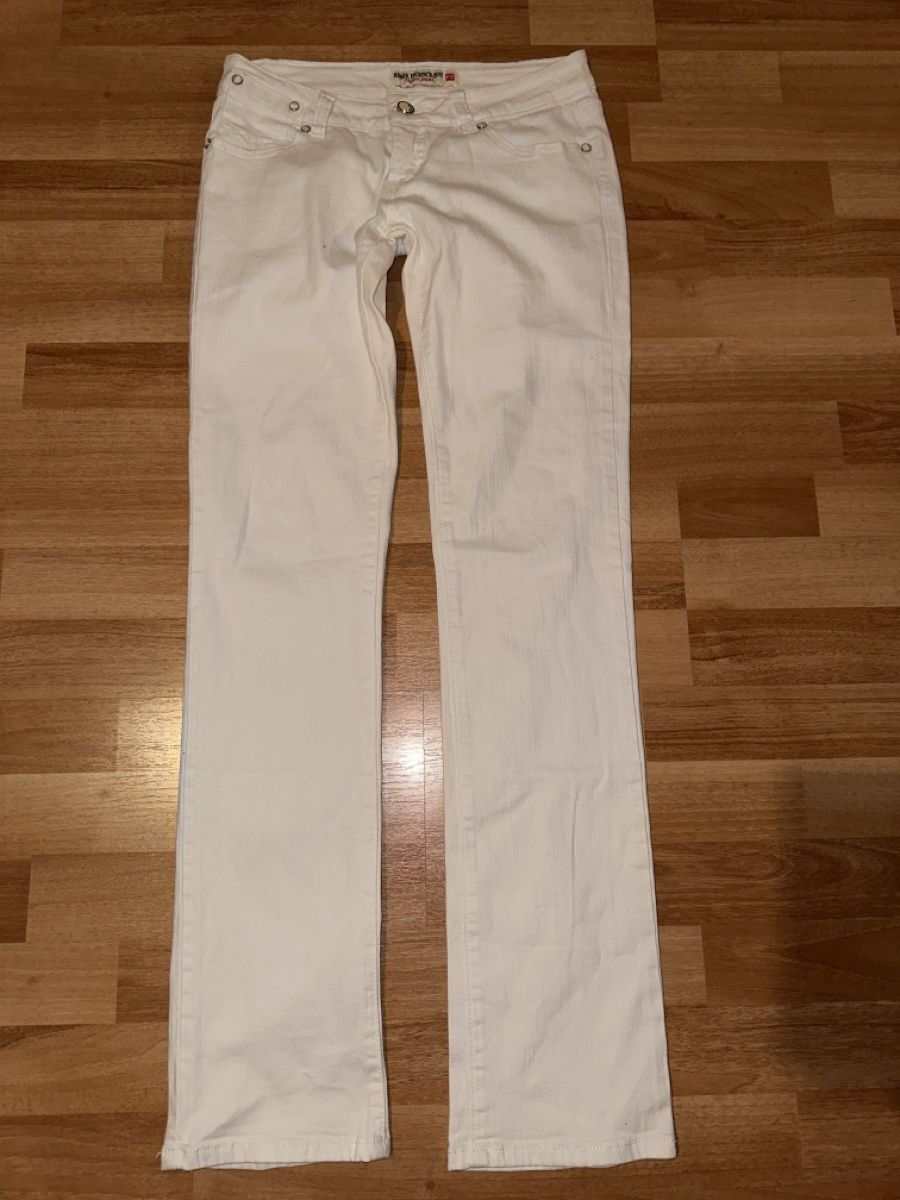 Jeans: Jeans Remin Iscence Boy weiss Gr. 38 – Usato da St. Gallen venduto da mai_gd7k