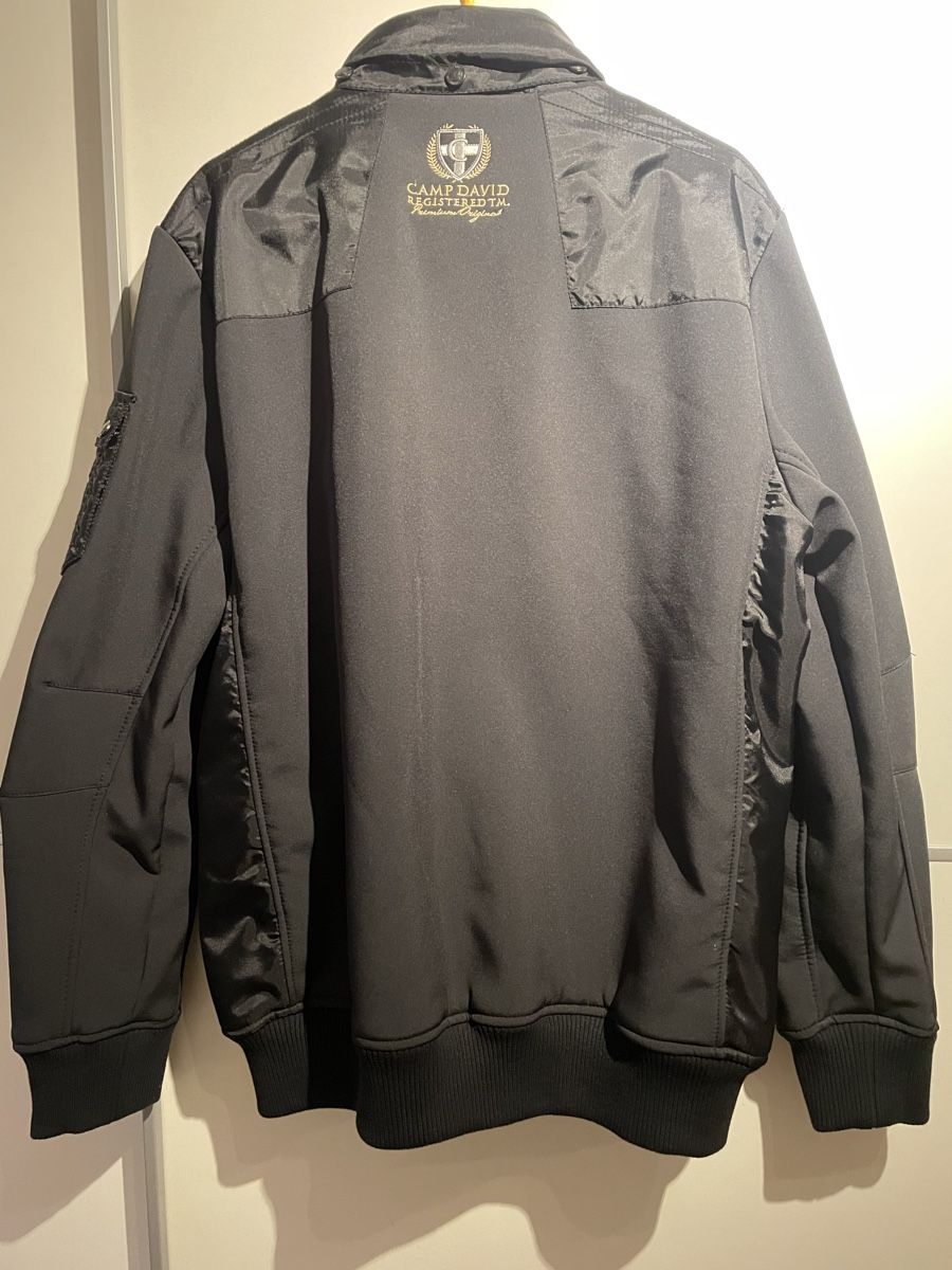 Camp David Giacche: Camp David Jacke – Usato da Muhen venduto da marc1995 1