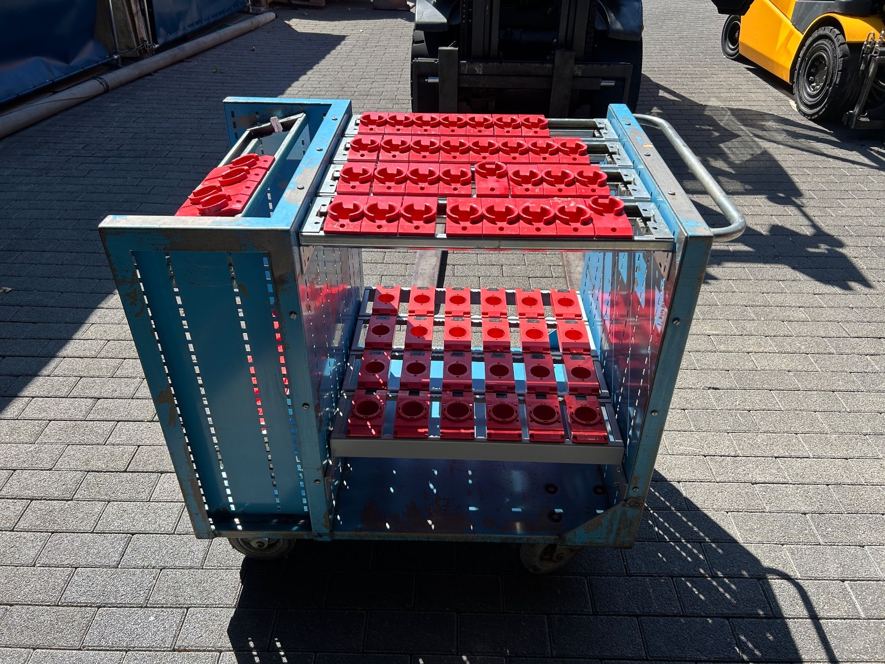 Lista Tous les outils: Lista NC-Wagen ab 1.!!!! – D'occasion à Rothenfluh par BitterlinPartner 3