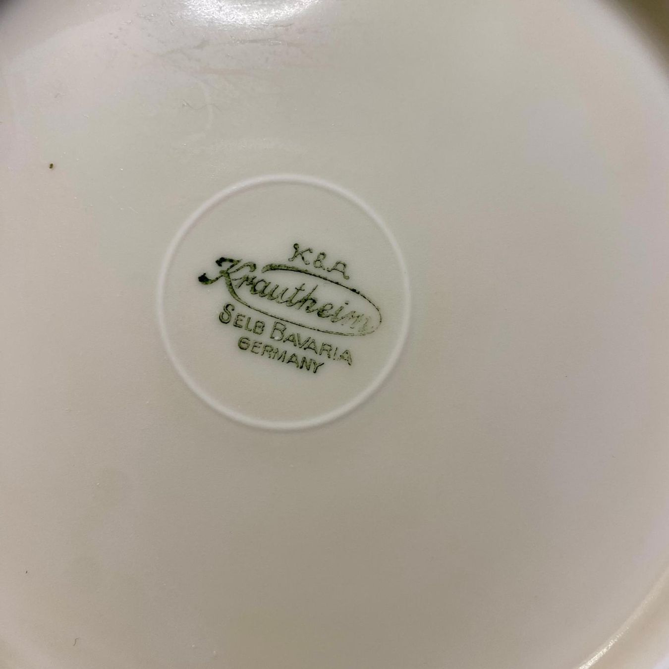 Ciotole: Krautheim Bavaria Schale mit Goldrand – Usato da Krauchthal venduto da SamsPuce 3