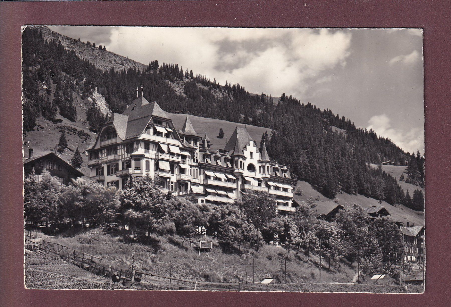 Cartoline postali: ADELBODEN - Hotel National – Usato da Pully venduto da nicecards