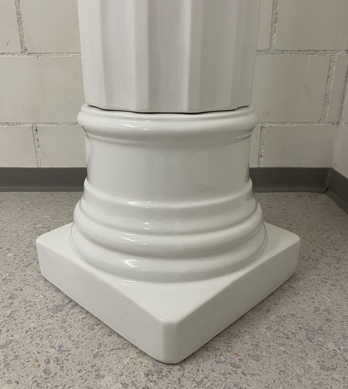 Pots de fleurs: Vintage Keramik Säule weiss mit Übertopf – D'occasion à Sins par den_z9gy 7