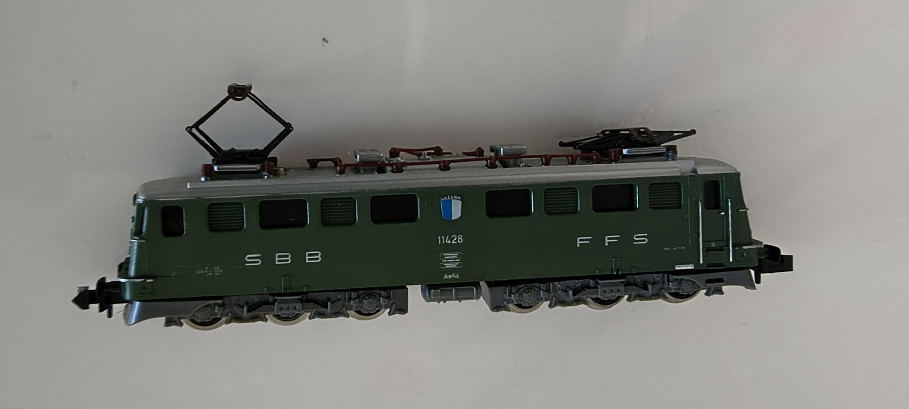 Trix Modellini di ferrovie: zu verkaufen minitrix Ae6/6 – Usato da Langnau i. E. venduto da m.du 1