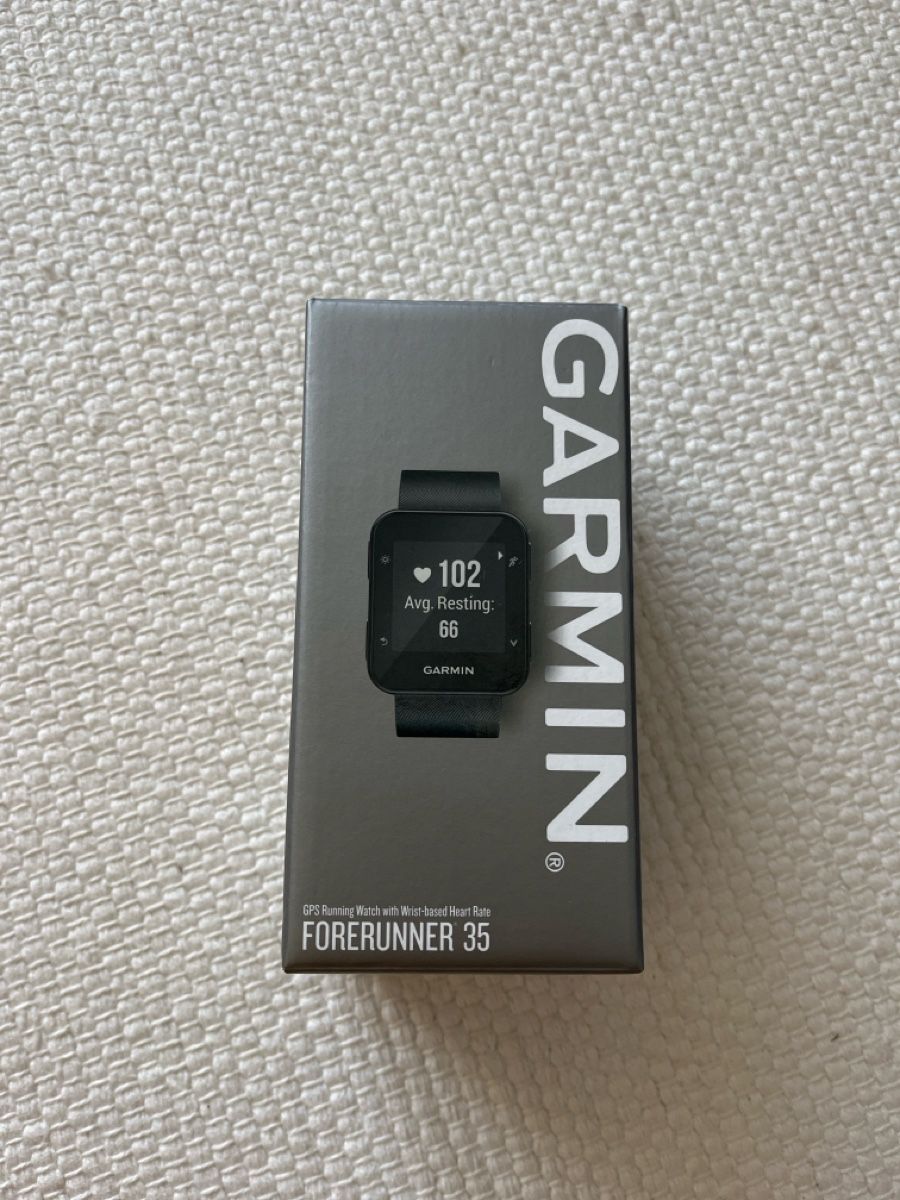 Garmin Smartwatch: Garmin Uhr Forerunner 35 mit Ladekabel – Gebraucht aus Sarnen von aje_zv8j