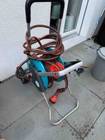 Gardena Schlauchwagen mit Wasserschlauch akzeptabel