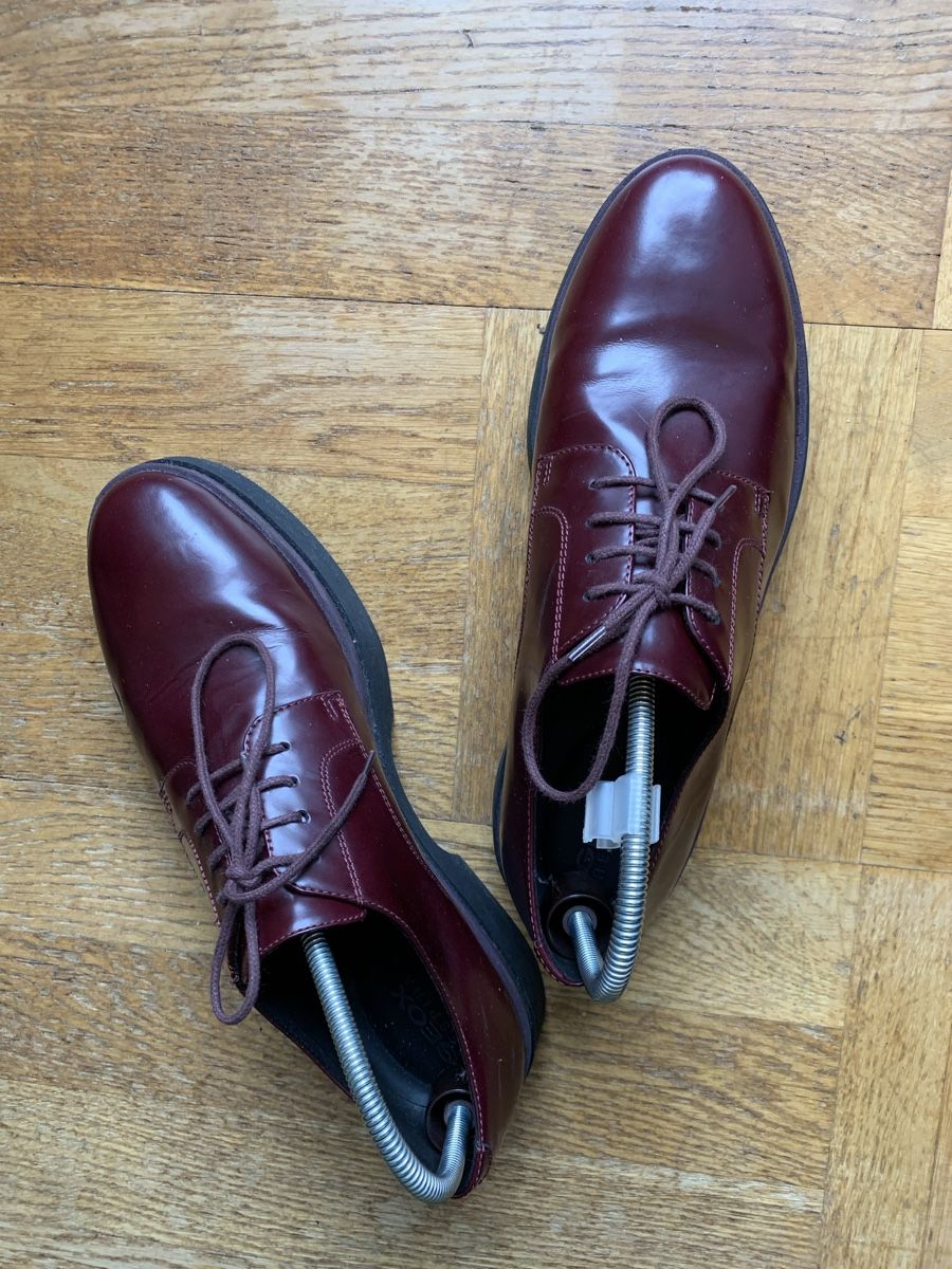 Geox Damenschuhe: Geox Respira 39 bordeaux – Gebraucht aus Lausanne von otemporaomores