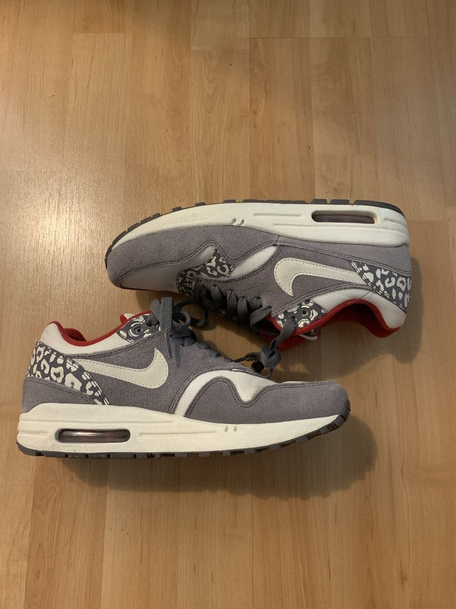 Nike Scarpe da donna: Nike - Air Max 1 - Womens - Gr. 38.5 – Usato da Zürich venduto da aleaalea