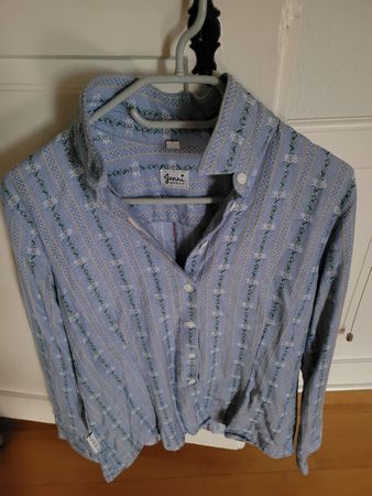 Jenni Hemd Gr. 42, hellblau mit Blumenmuster, Top Zustand!