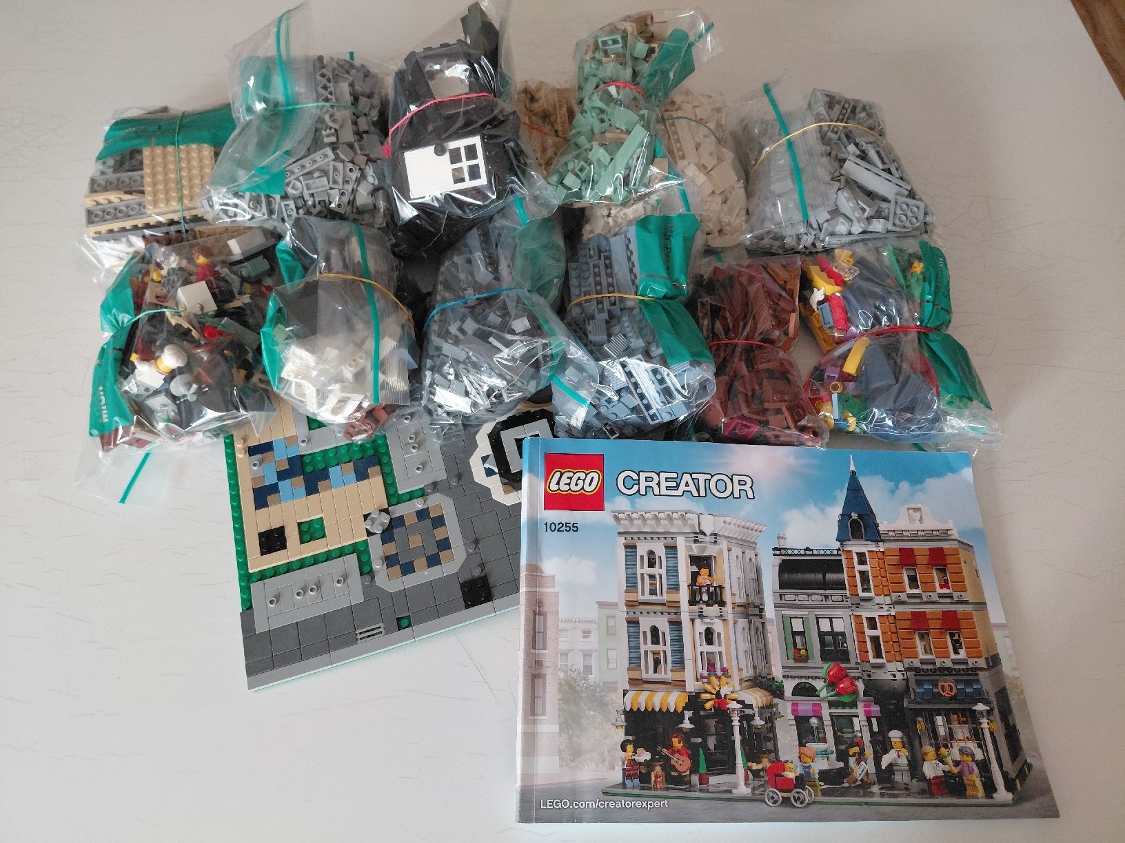 Lego Jeux de construction: lego Creator 10255 Assemly Square – D'occasion à Allenwinden par Muggi076 1