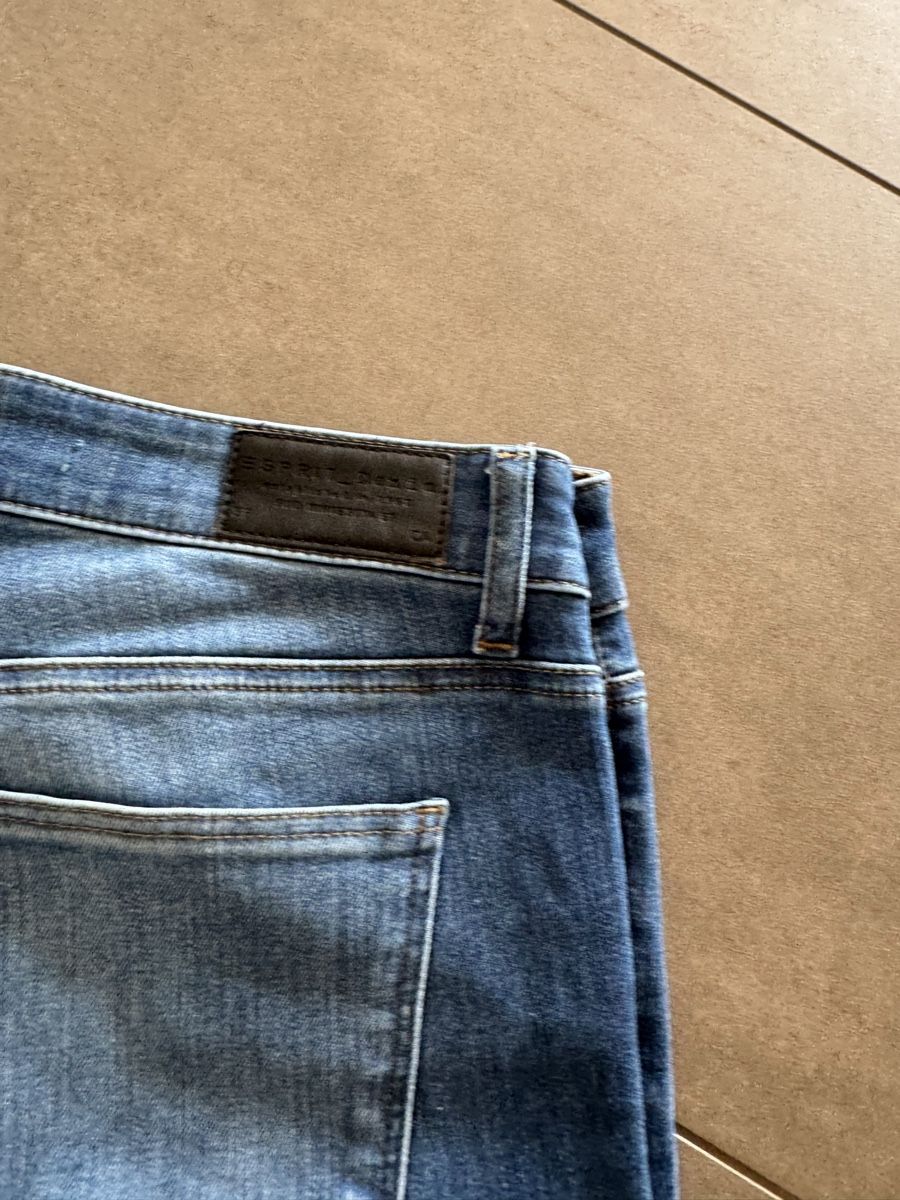 Esprit Jeans: Esprit Denim Skinny – Usato da Balgach venduto da fad_jb55 2