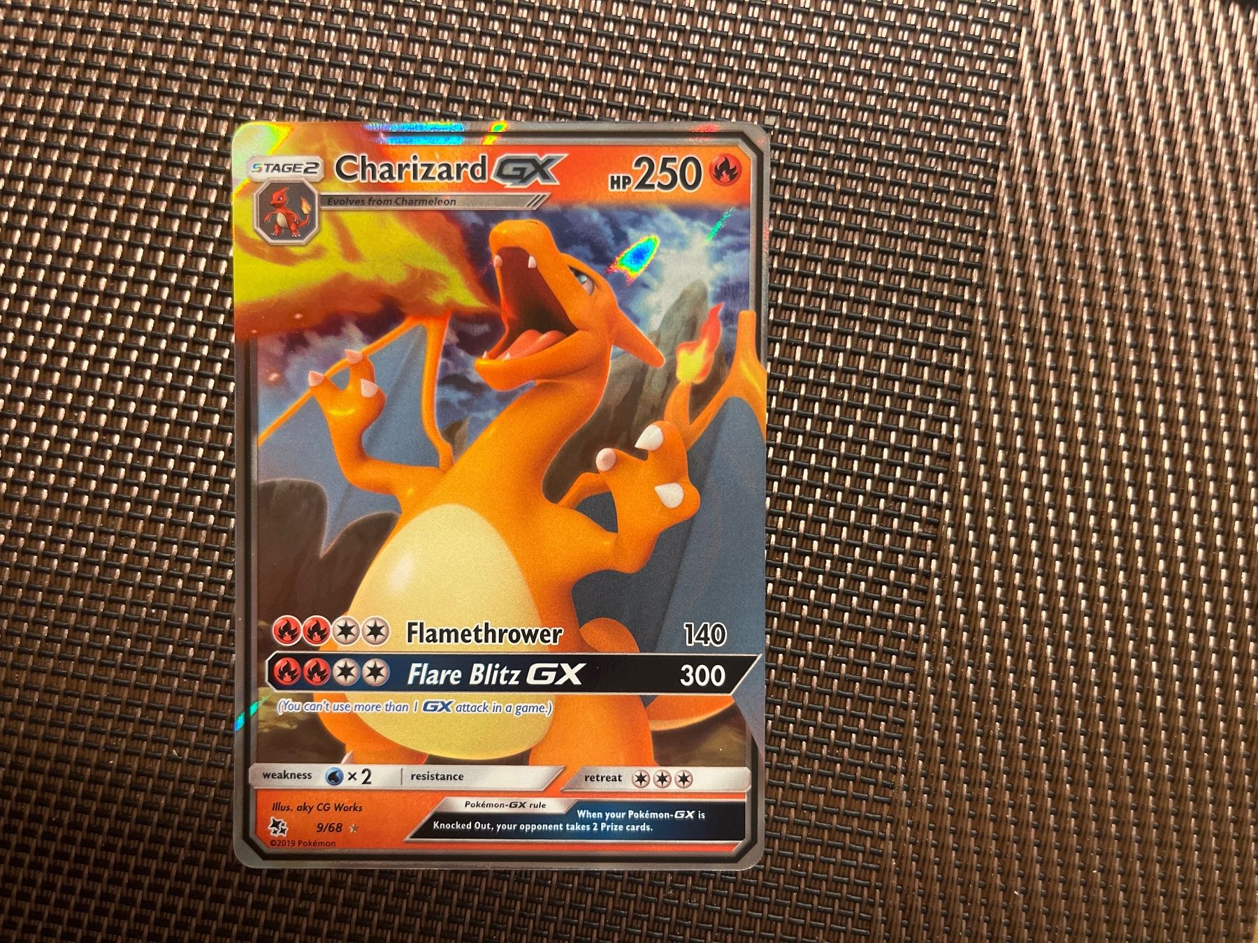 Pokémon Carte collezionabili: Pokemon Charizard GX Hidden Fates Mint – Nuovo (secondo la descrizione) da Wabern venduto da Collectfun