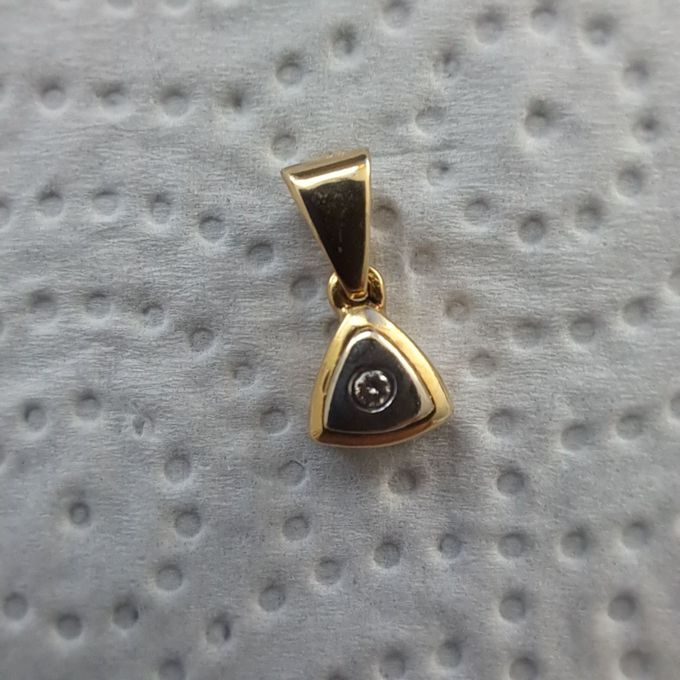 Ciondoli: Anhänger mit kleinem Diamant – Usato da Pfäffikon ZH venduto da Valsangiaccomo 3