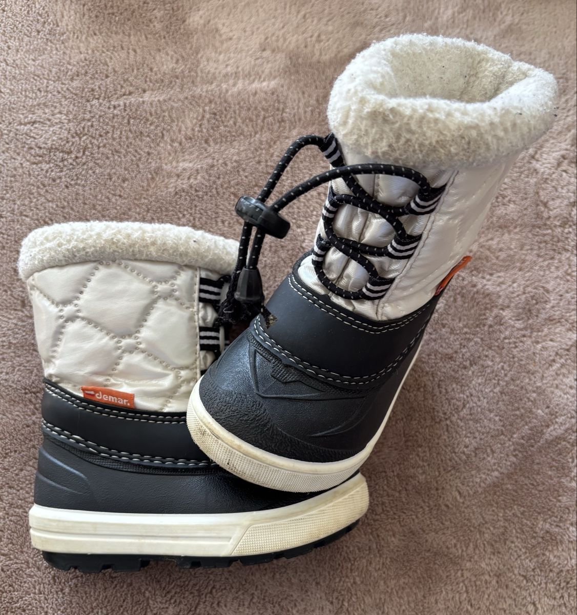 Scarpe per ragazzi: Winterstiefel, Gr. 20-21!!! – Usato da Einsiedeln venduto da sum_xm7z 2