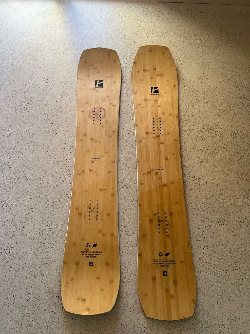 Board: Snowboard Anticonf Bad Kid & Cut Back – Usato da Alpnach Dorf venduto da cashew162