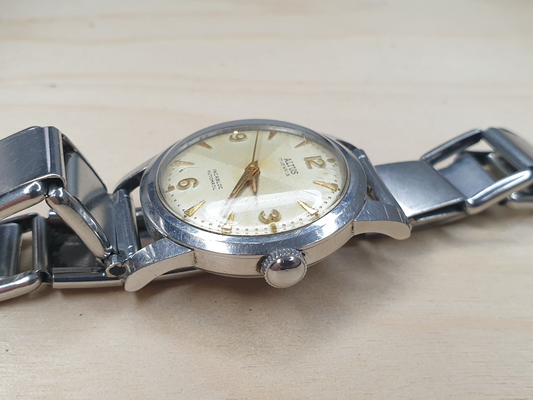 Uhren: Altus 32mm – Gebraucht aus Posieux von Csardas. 2