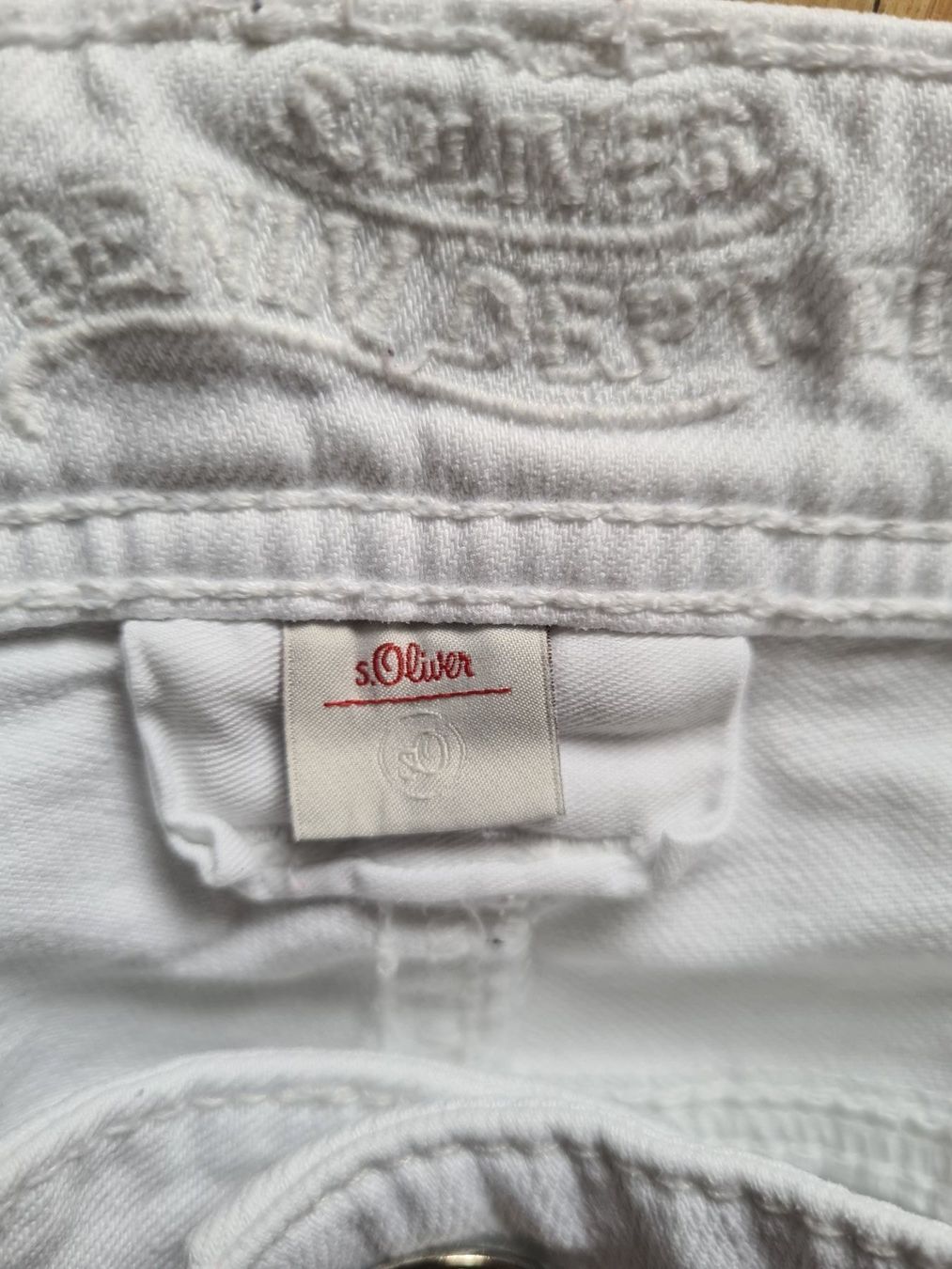 S.Oliver Jeans: 7/8 Jeans von s'Oliver – Usato da Winterthur venduto da Jana1701 3