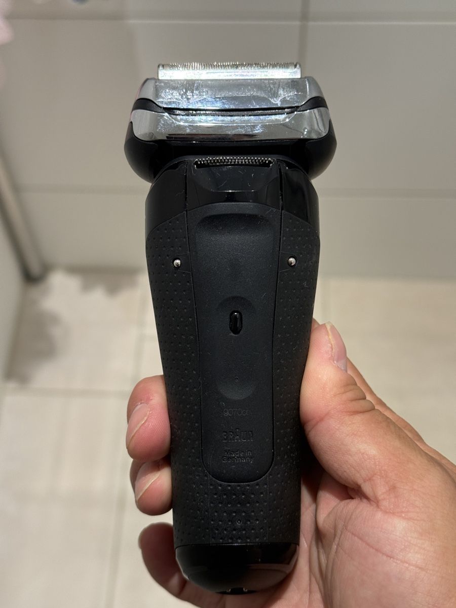 Braun Rasoi & Lamette da barba: Braun Rasierer Series 9 – Usato da Steinhausen venduto da Luxury_Limited 3