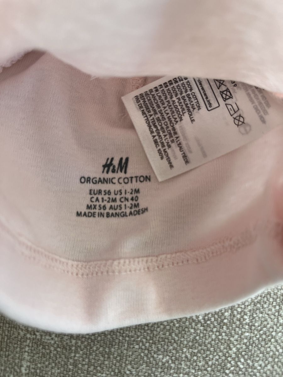 H&M Giacche & Cappotti: Babymützen Gr. 56 – Usato da Oberwil BL venduto da FinjaBijou 1