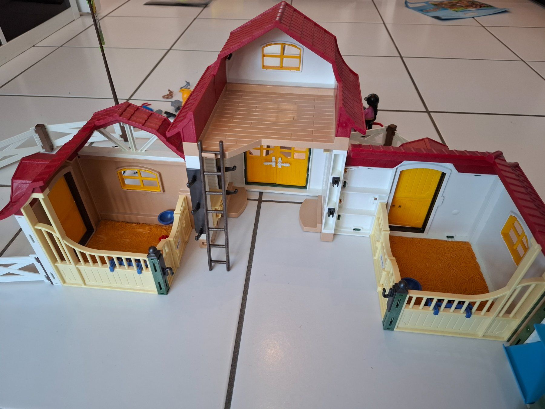 Playmobil Giocattoli: Playmobil Reiterhof – Usato da Baar venduto da aerdna84 3
