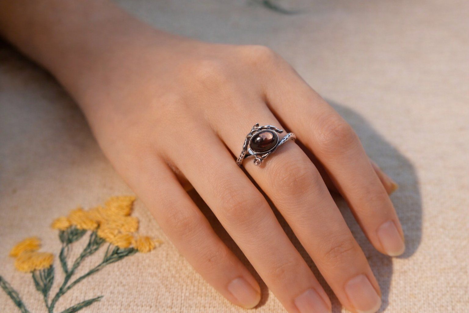 Anelli: NEW - S925 Hypersthene Ring (Adjustable) – Nuovo (secondo la descrizione) da Zürich venduto da cin_wcf6 6
