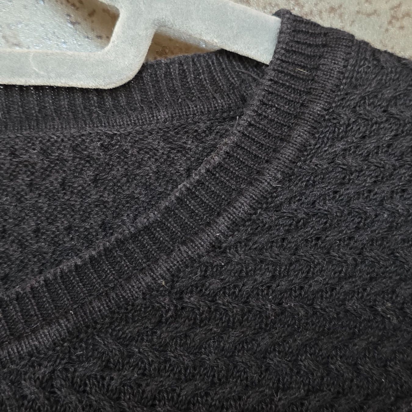 Maddison Pullover & Sweatshirts: 🐸 MADDISON STRICKPULLOVER S PULLOVER – Gebraucht aus Môtier (Vully) von Frogs 4