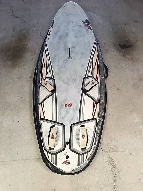 Tavole da surf e di nuoto: Windsurf F2 Rx 132 – Usato da Montreux venduto da rao_r66l