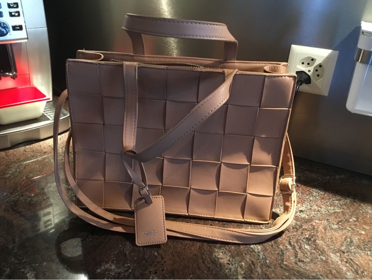 Borse da donna: Handtasche – Usato da Zufikon venduto da Angi41 7