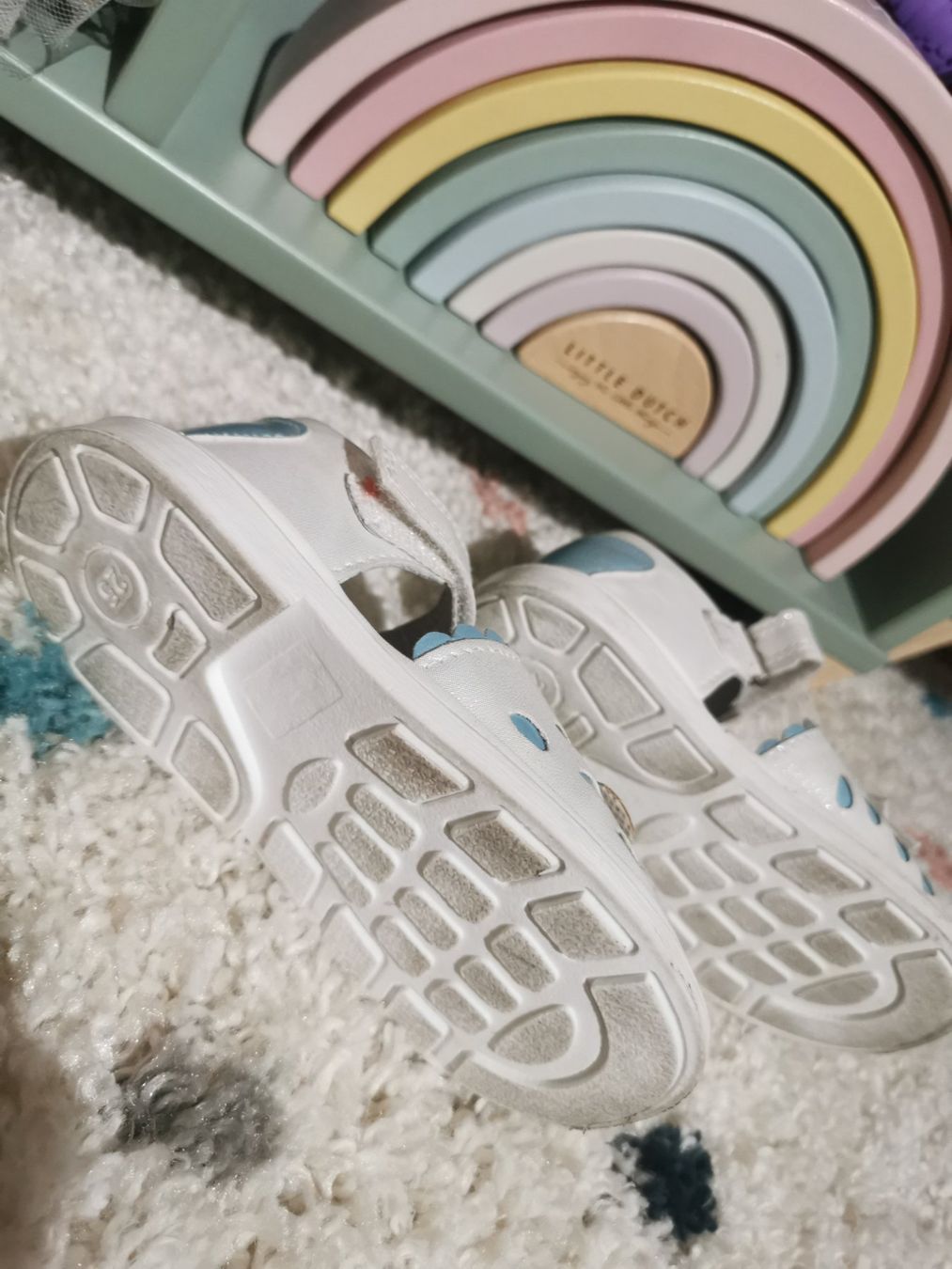 Scarpe per ragazze: Tombi Sandale Gr. 25 – Usato da Zürich venduto da Simfa 1
