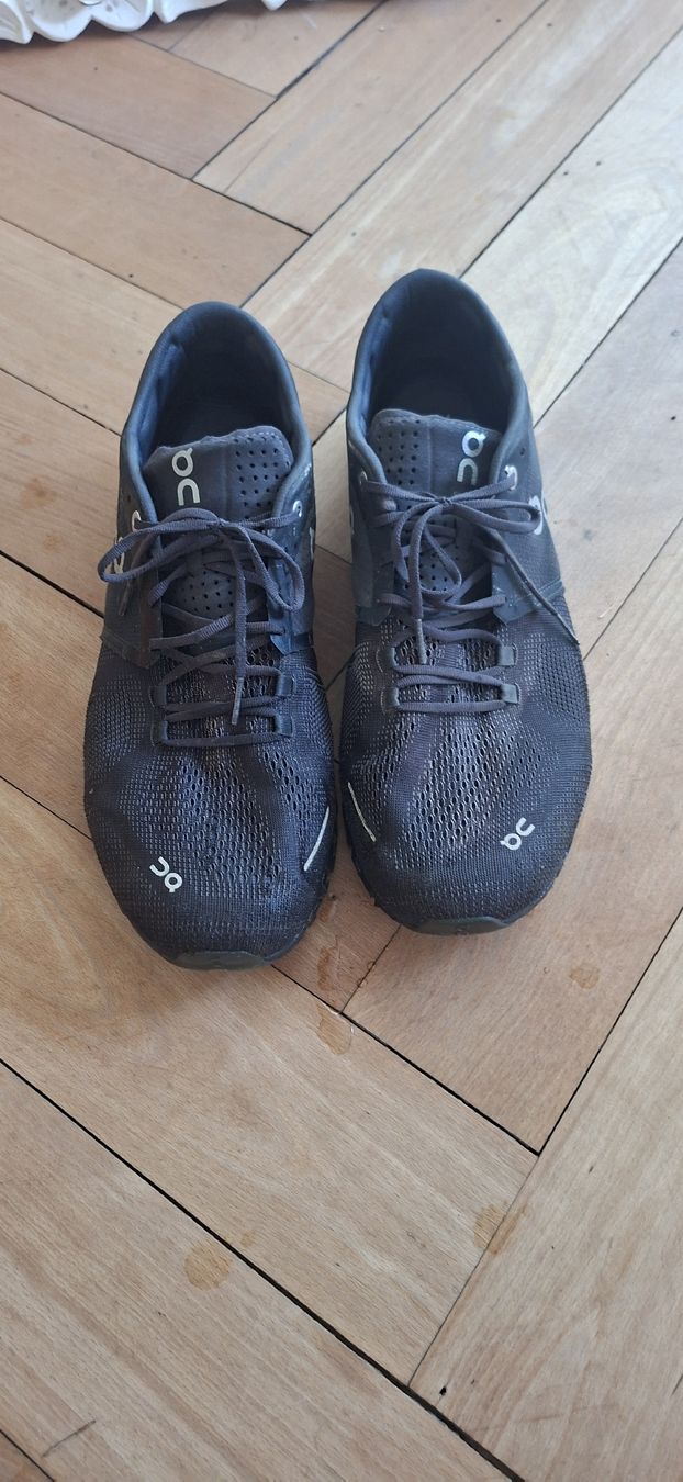 Chaussures hommes: ON Shoes 47,5 – D'occasion à Zürich par Kugellipo 1