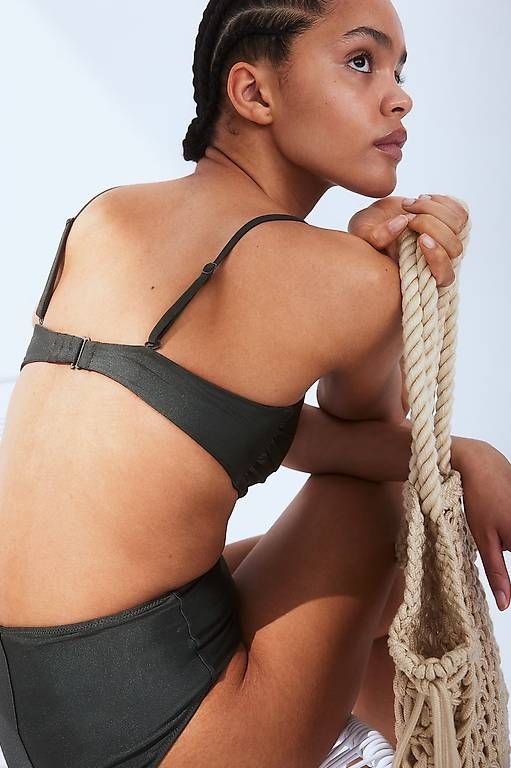 H&M Costumi da bagno & Bikini: Balconette Bikini Oberteil khaki 75B – Nuovo (secondo la descrizione) da Zürich venduto da its-love 3