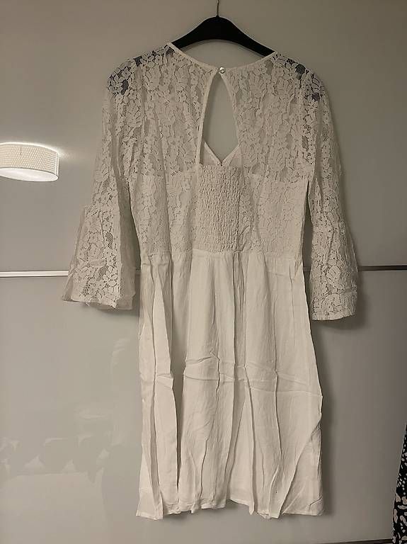 Robes: Robes grossesse / allaitement – D'occasion à Chavannes-Renens par romina_margreth 4