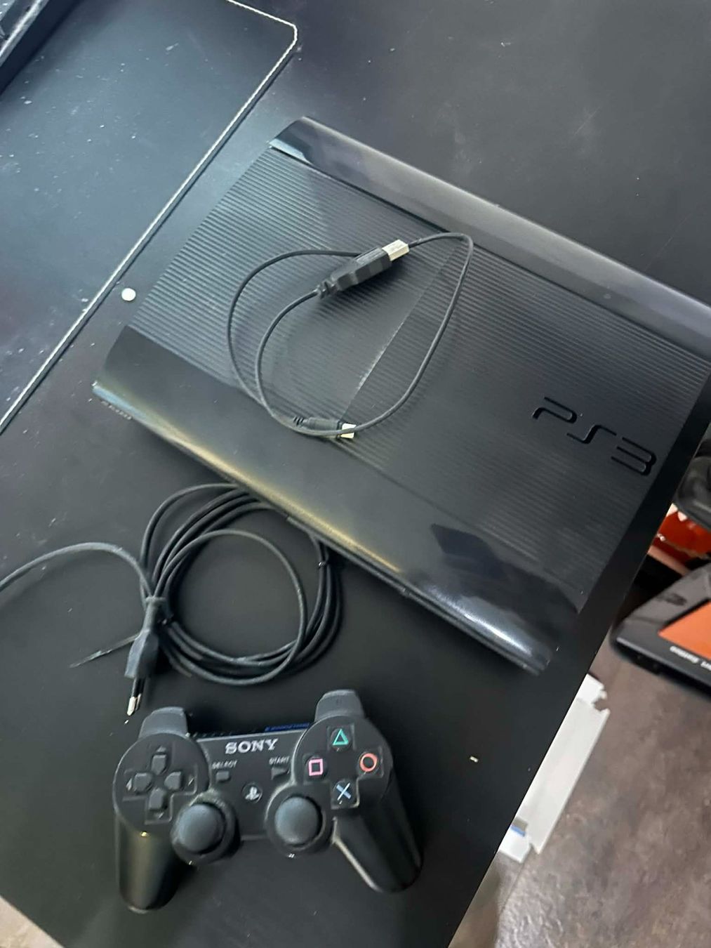 Sony Console: Playstation 3 Super Slim – Usato da Niederuzwil venduto da gullipulli
