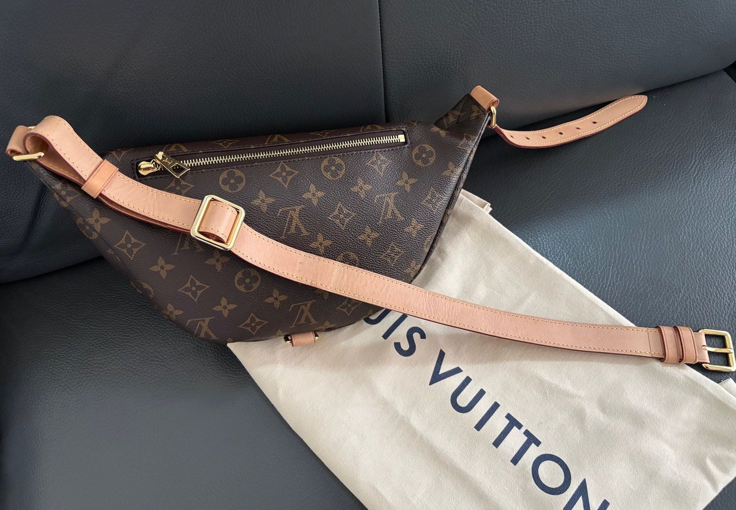 Louis Vuitton Borse da donna: ❤️ Louis Vuitton Bumbag MNG Canvas – Usato da Eschenbach LU venduto da 2ndLove_Bag 8