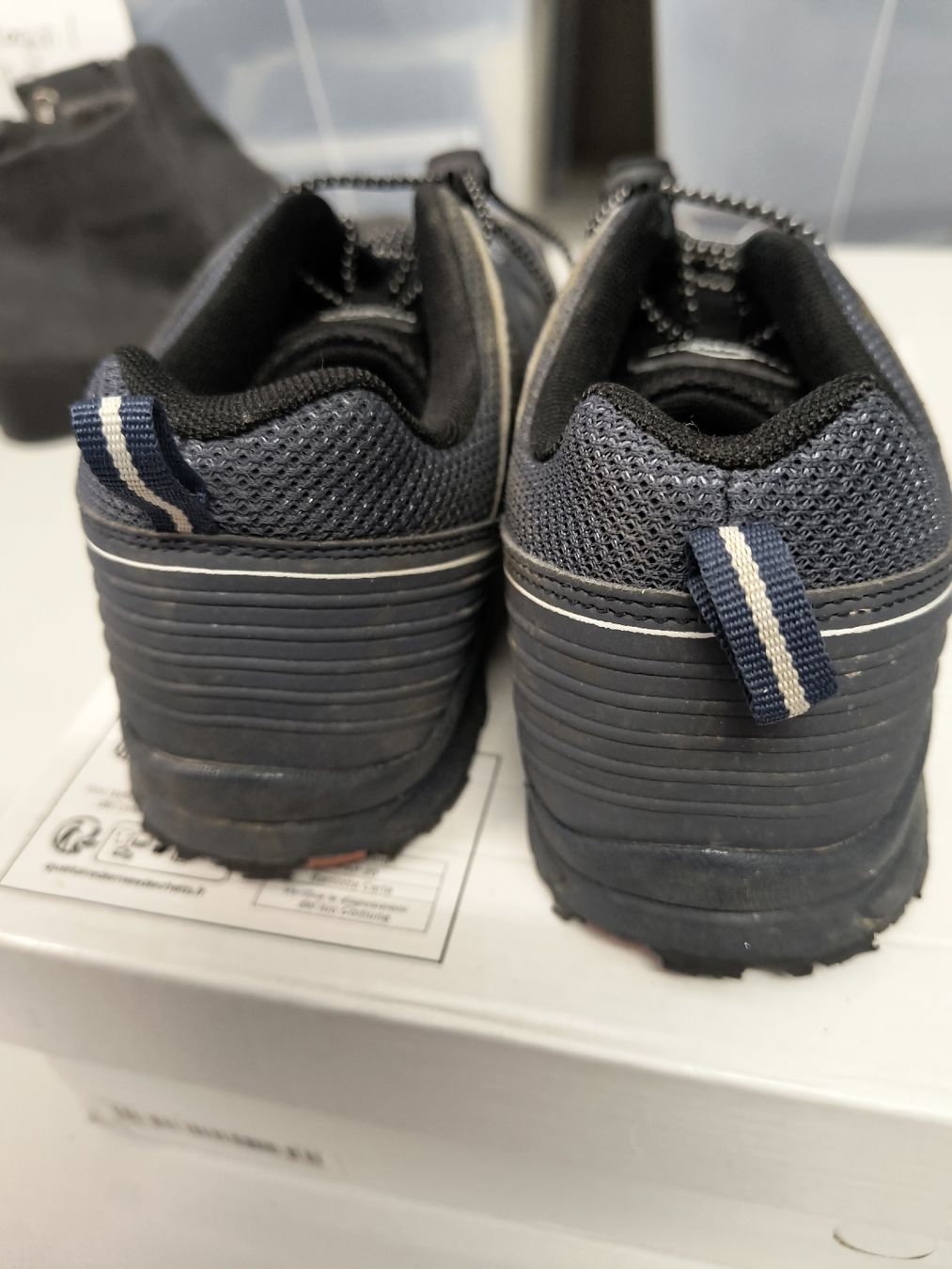 Scarpe da uomo: Herren Wanderschuhe, Empra One, Gr. 40- Top! – Usato da Oberweningen venduto da Bumblebee2 2
