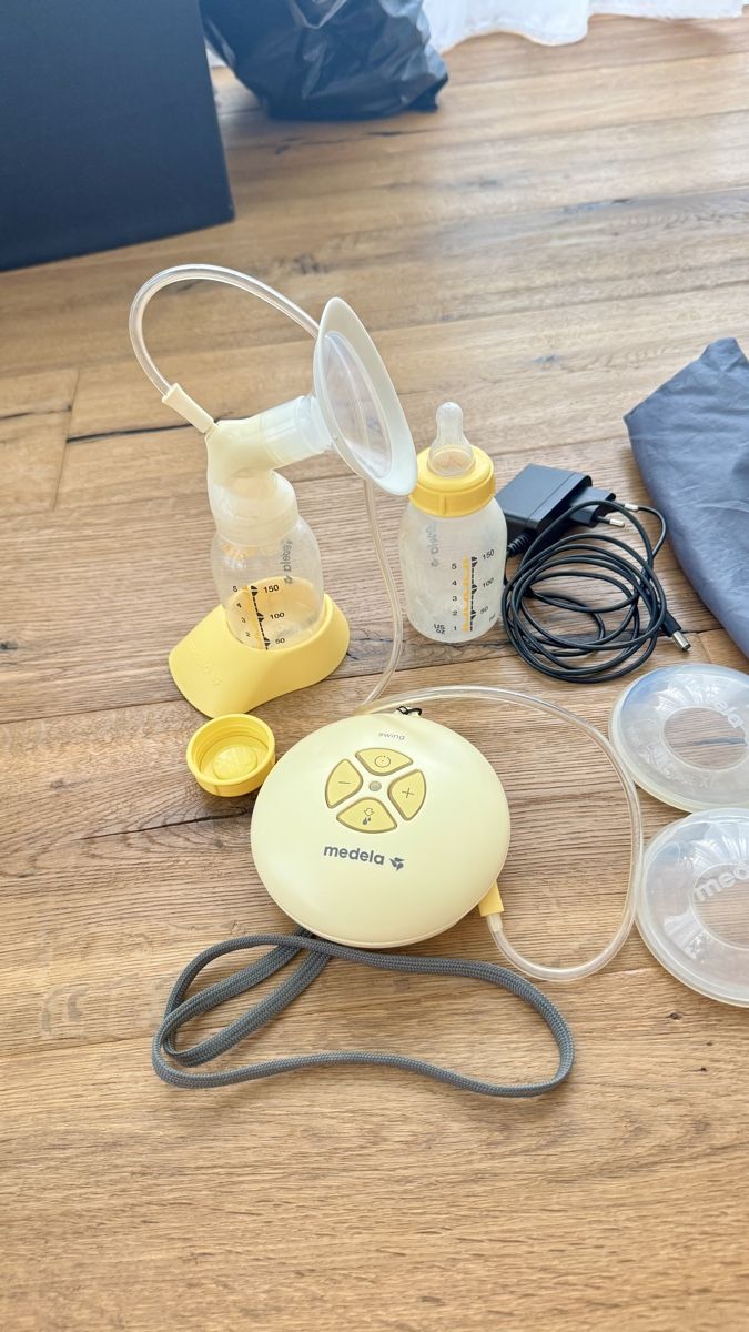 Medela Accessori per l’allattamento: Medela Swing Breast pump full set – Nuovo (secondo la descrizione) da Wädenswil venduto da katdede 1