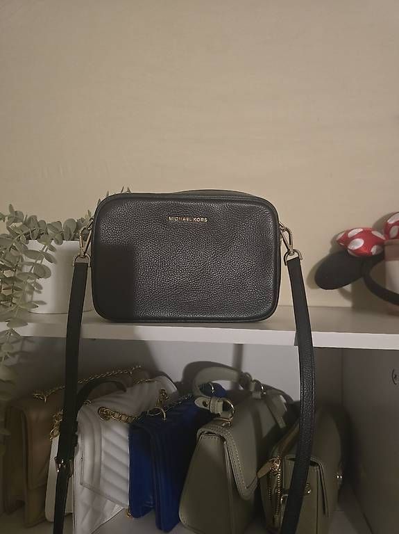 Borse da donna: Sac Michael Kors  – Usato da Geneve venduto da Morgane_manto