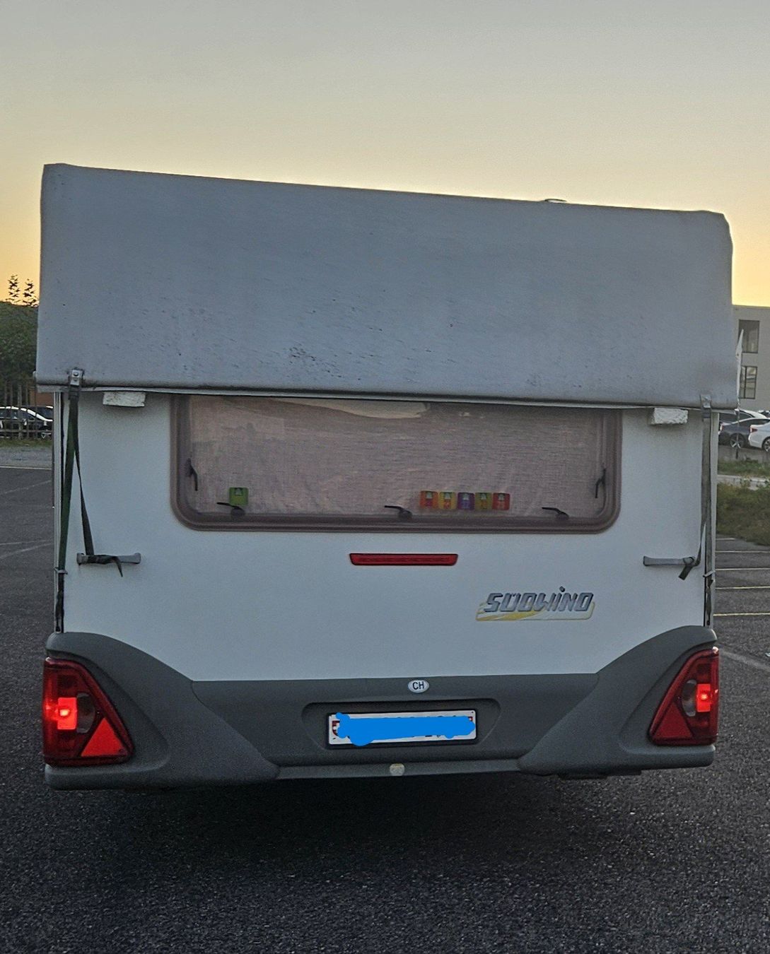 Anhänger: Wohnwagen Knaus 500 – Gebraucht aus Niederurnen von Olivenstein 2